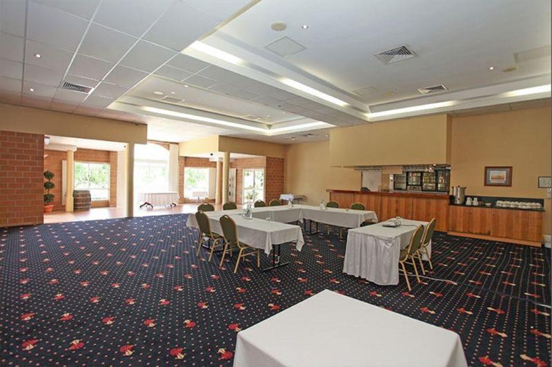Windmill Motel & Events Centre Mackay Kültér fotó